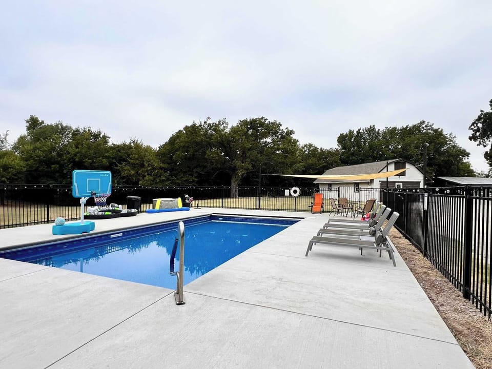 Over view of the pool