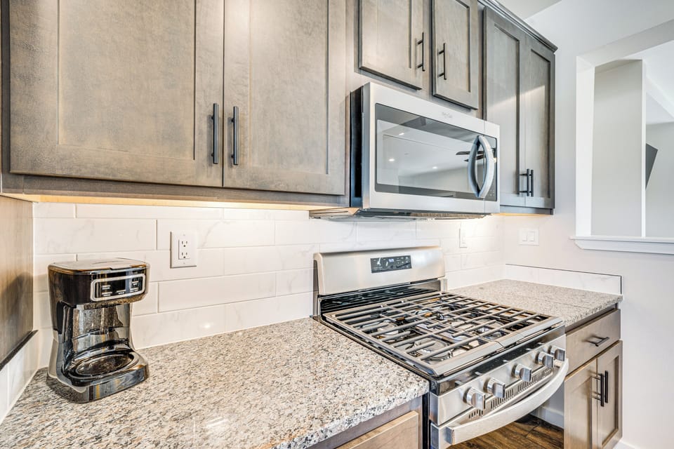 Kitchen | 1st Floor | Dishwasher