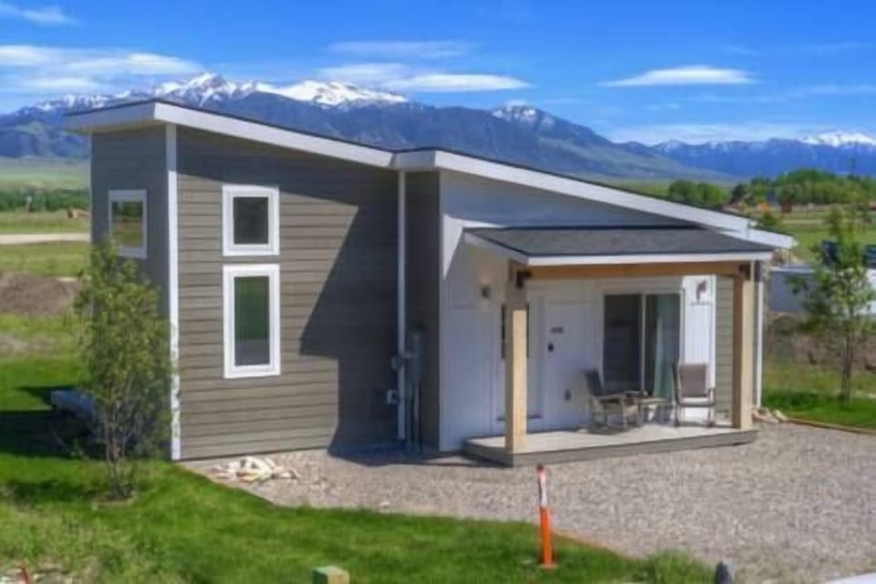 b7340626-72be-4130-b26d-8e09c7a23693