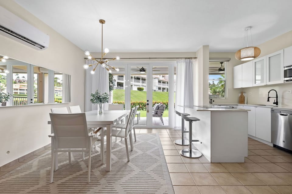 The open concept kitchen and dining area.