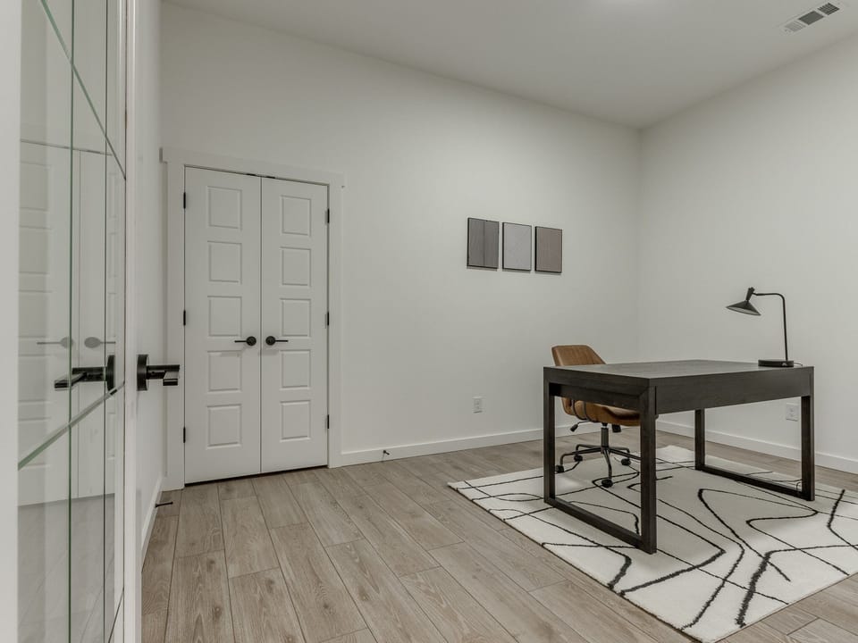 Private office space for working or studying