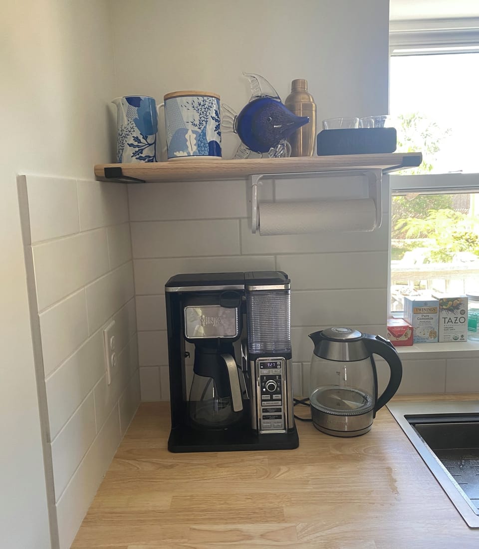Hot beverages station 
