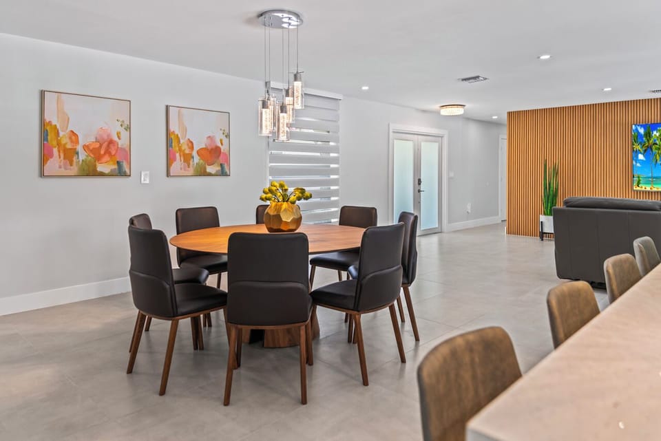 Make your dining room an awesome, great retreat 