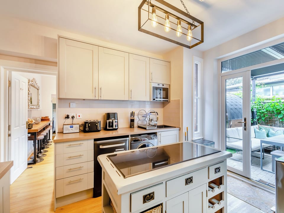 Kitchen | Jorvik Villas, York