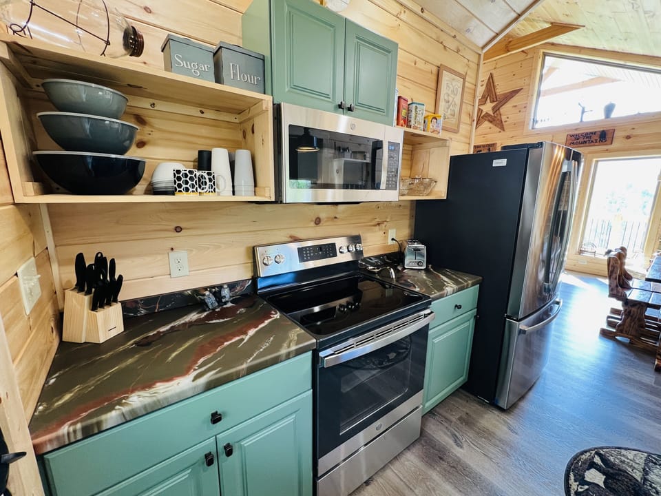 Indoors, Microwave, Oven, Refrigerator, Hardwood