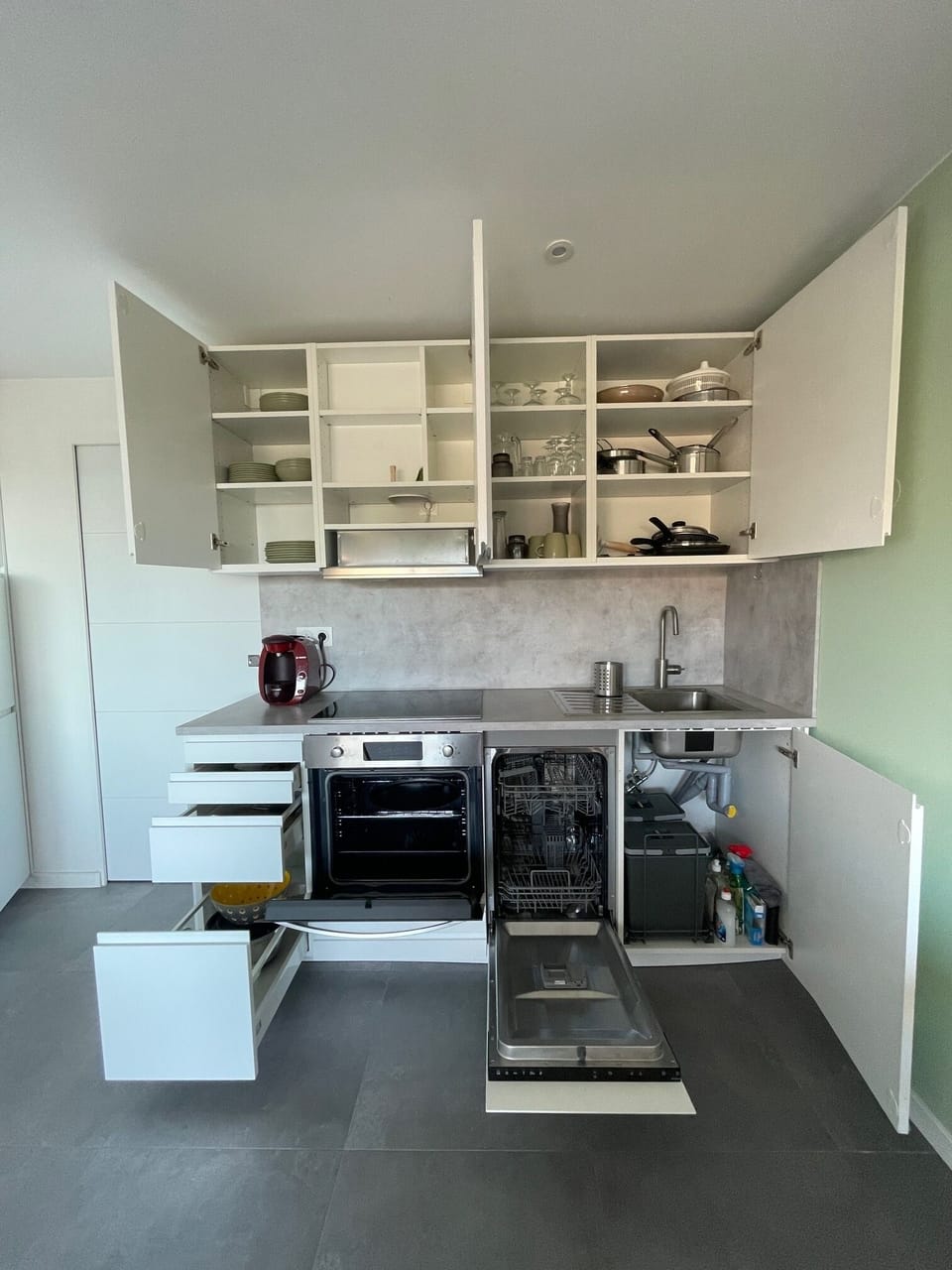 Private kitchen