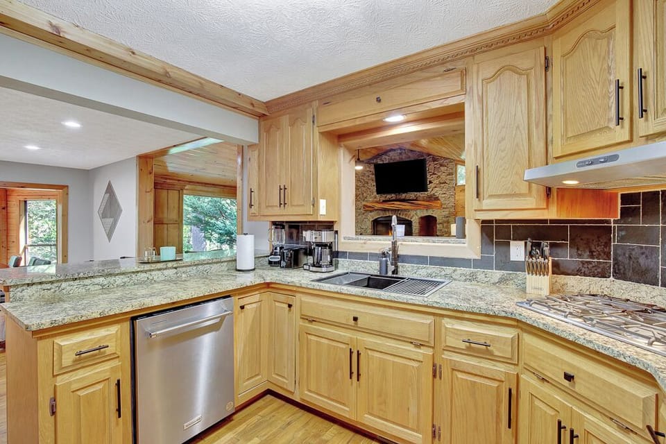 Kitchen - Fully furnished for all your cooking and baking needs.