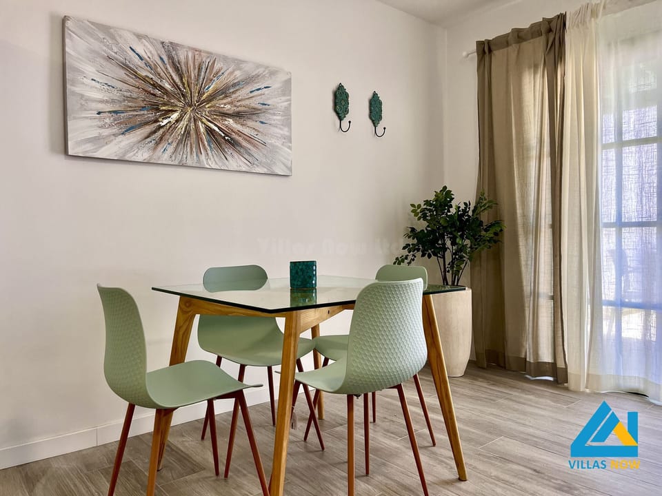 Villa Palma - Open Plan Dining 