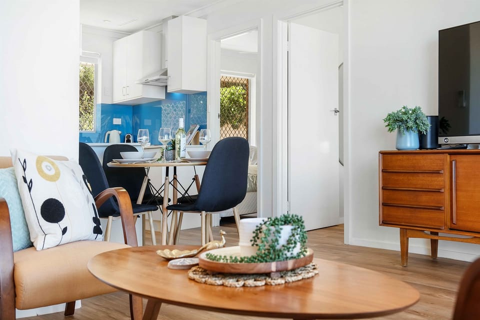 Dining space for 4