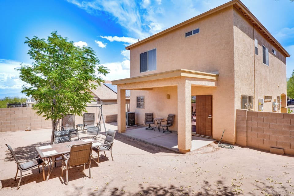 Tucson Vacation Rental | 5BR | 2.5BA | 1,865 Sq Ft | Stairs Required