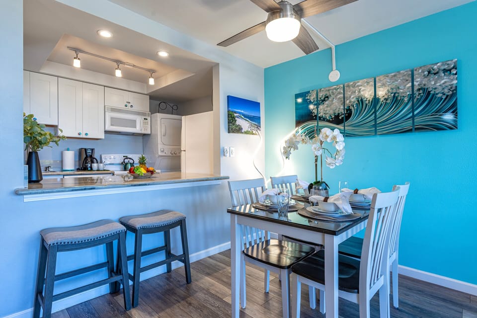 Additional counter seating for 2