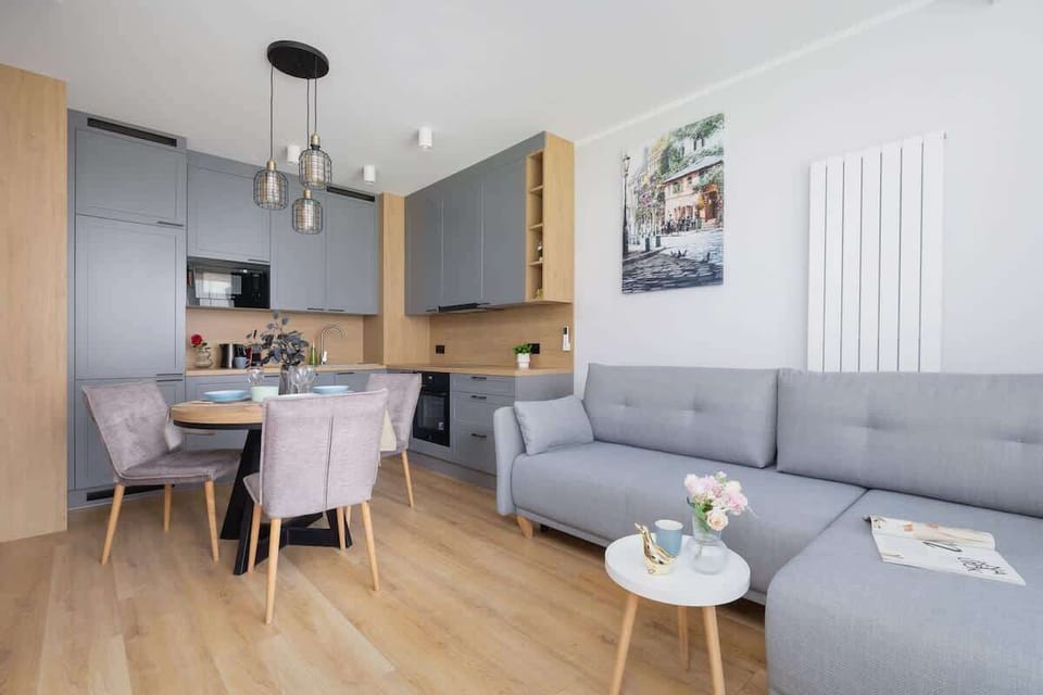 Living room with coffee table.