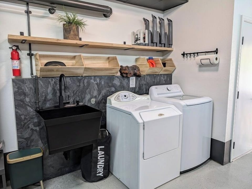 In-unit washer & dryer located in the garage. Detergent provided.