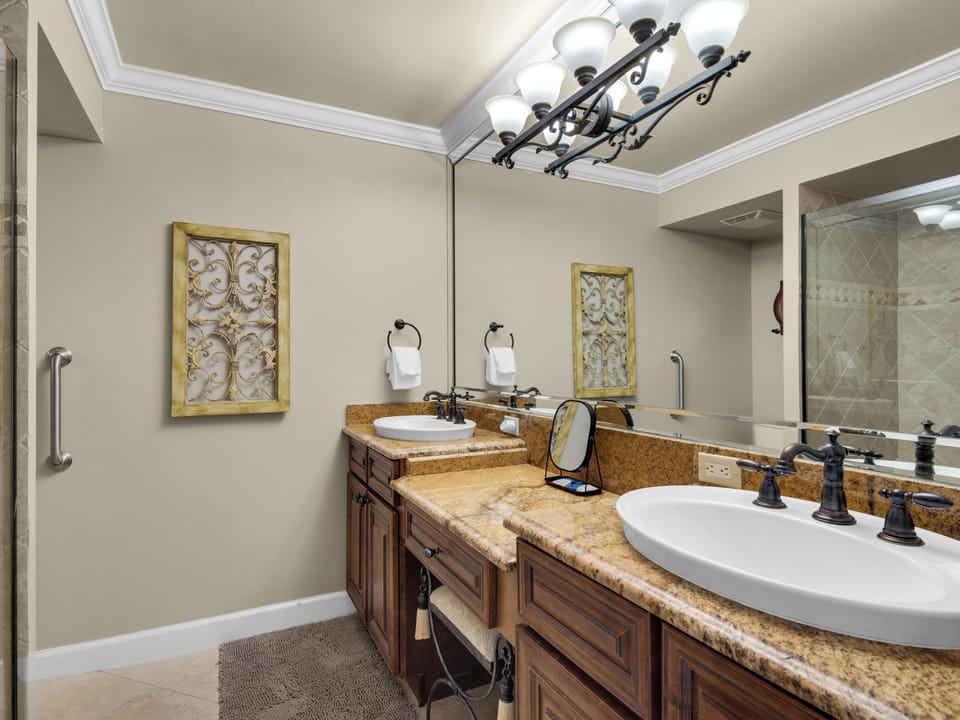 Bathroom 1 with Double Vanities