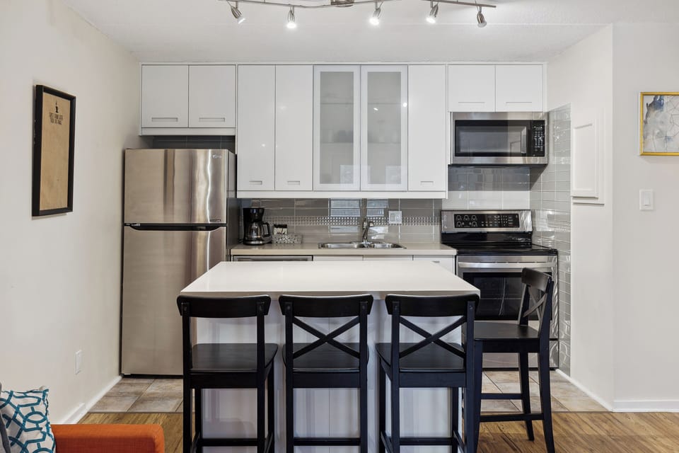 Kitchen (1)
