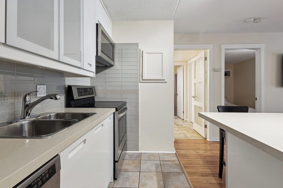 Kitchen (2)