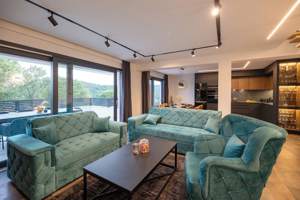 Living and dining room