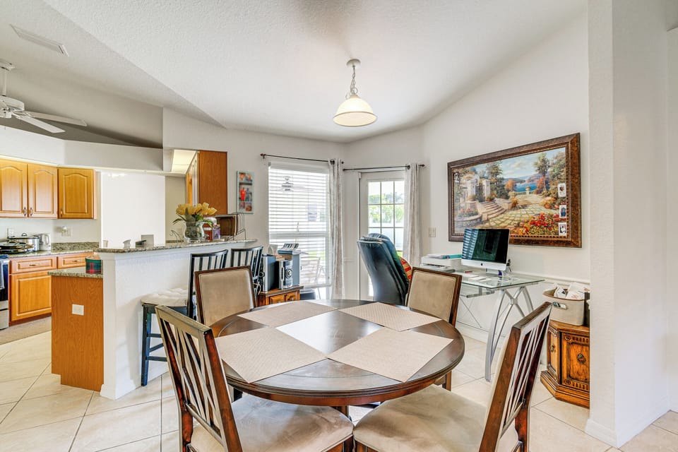 Dining Area | Central A/C & Heating