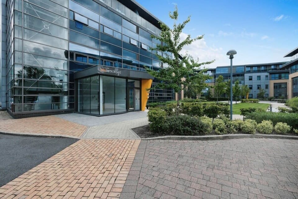 External Photo2