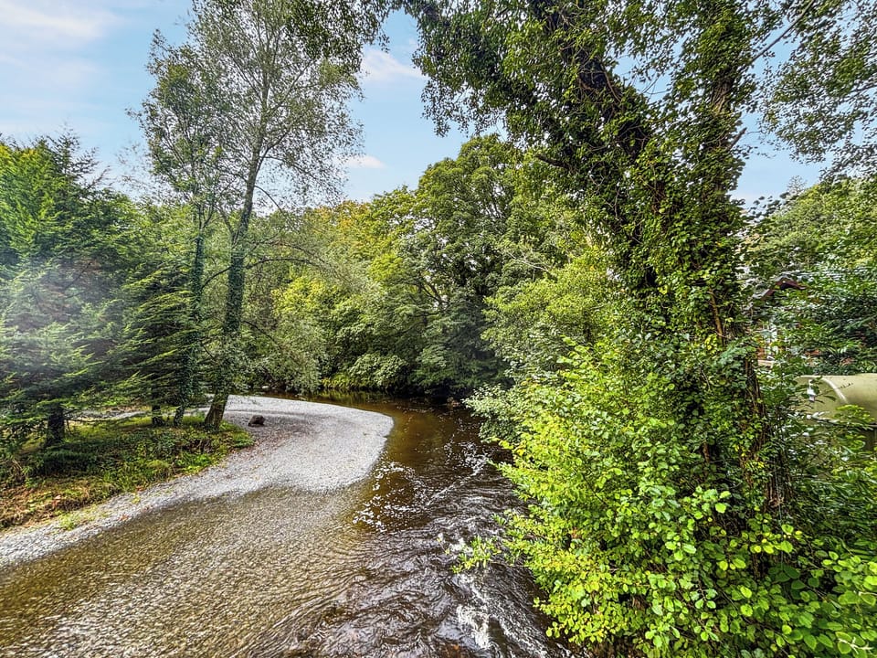 Surrounding area | Garth Holiday Park - The Squirrels Drey C32 - Garth Caravan Park, Machynlleth