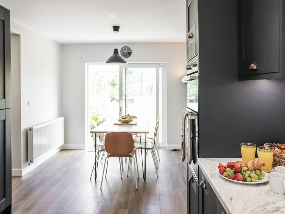 Kitchen | Cae Garw - Cwm Cadnant, Caernarfon