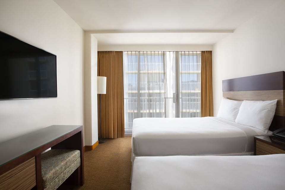 Settle in after the beach with space to truly recharge.