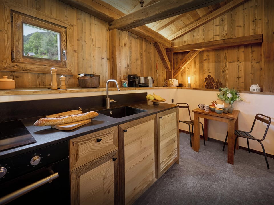 Kitchen/Dining