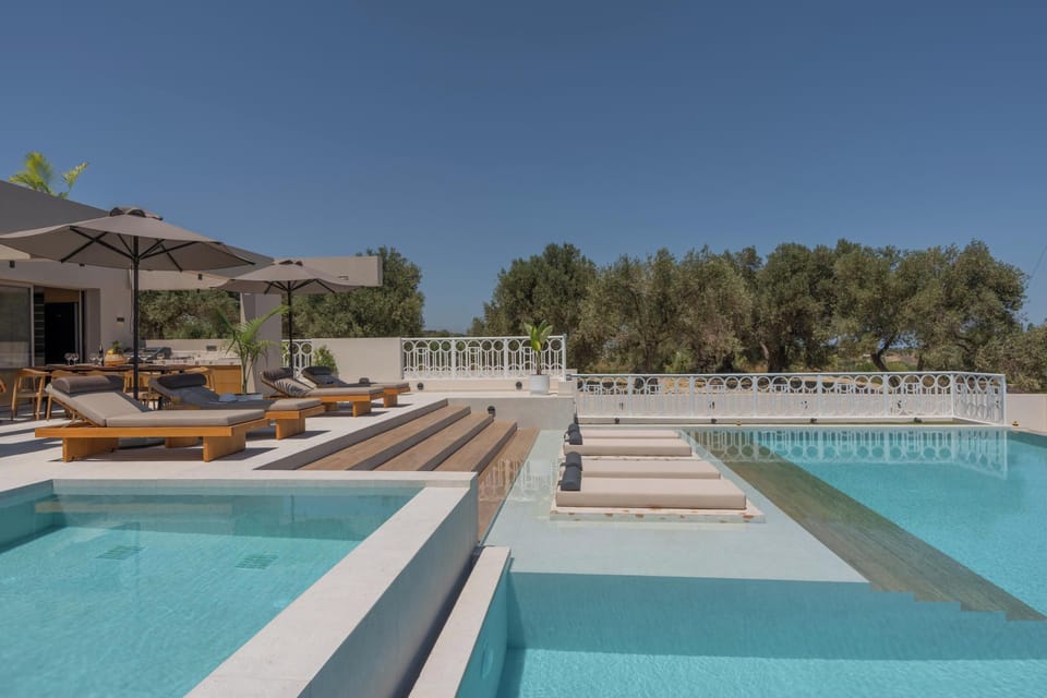 A child’s pool with a hydromassage setting, a 20 sqm heated pool, and a 115 sqm which is the main pool.