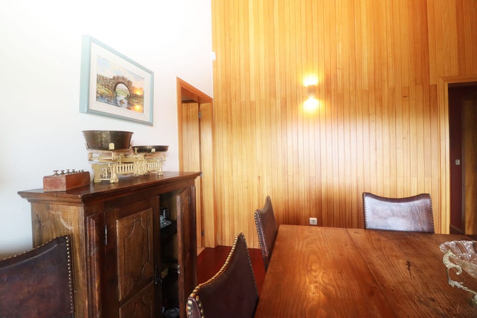 Dining room with decorative details in holiday accommodation