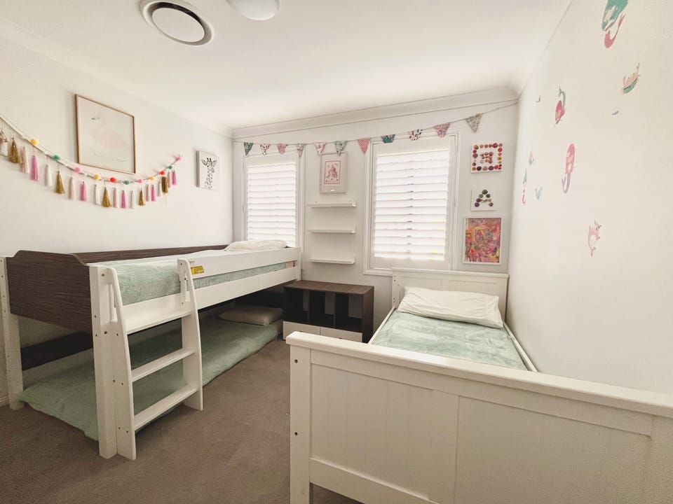 Kids bedroom