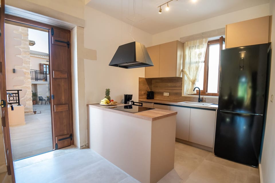 Fully equiped kitchen with everything you might need for a self catered holiday!