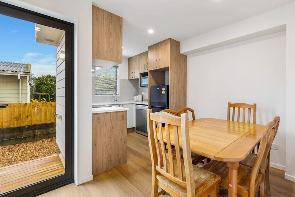 The dining table is a great space to eat together, play games or do a jigsaw puzzle.