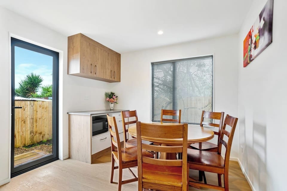 The addition of the bench and cupboards, expands the kitchen area.