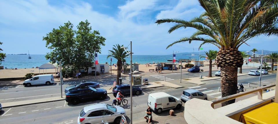Beach/ocean view