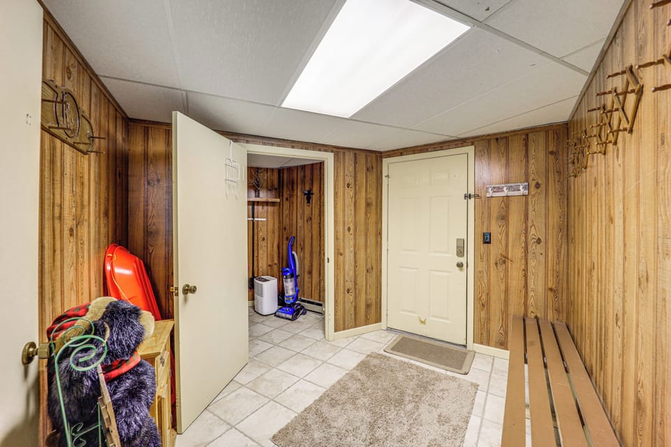Mudroom | 1st Floor | Entryway
