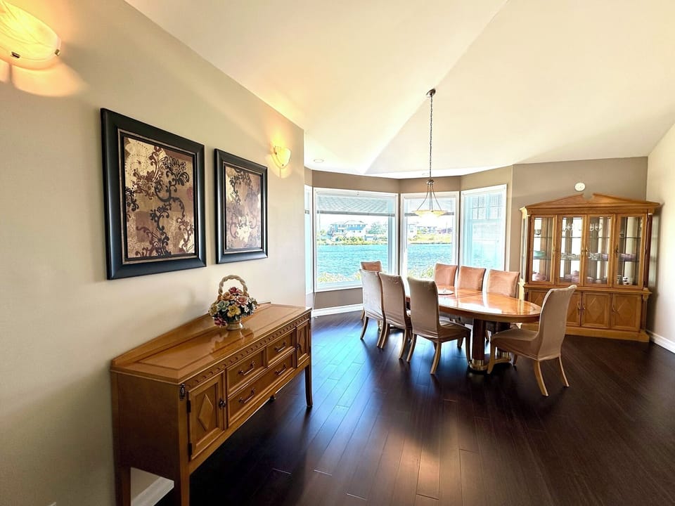 DiningRoom-1