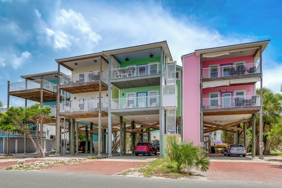 Home Exterior | Muti-Level Home