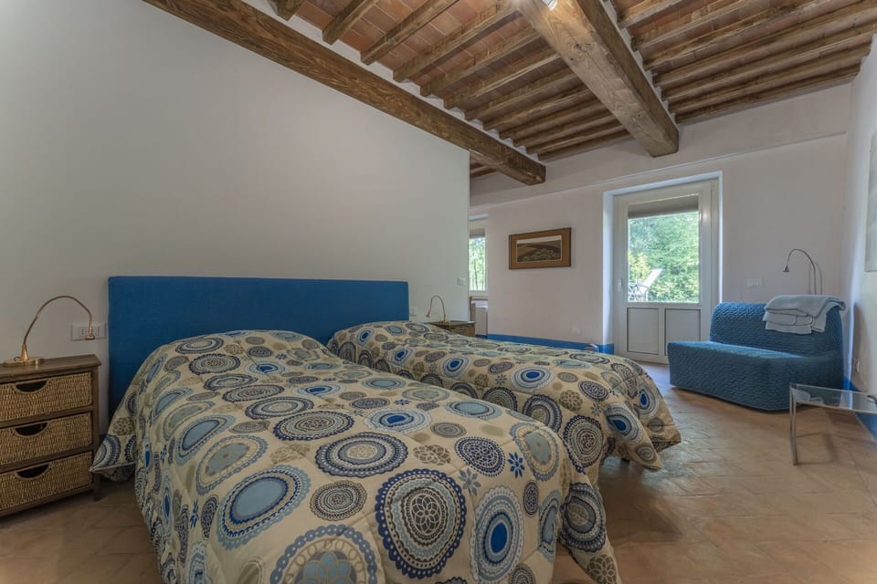 Autumn, Bedroom, Spring, Summer