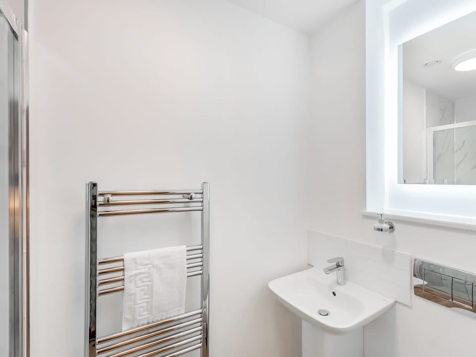Bathroom | Hawkshead - Lonsdale House Apartments, Ulverston