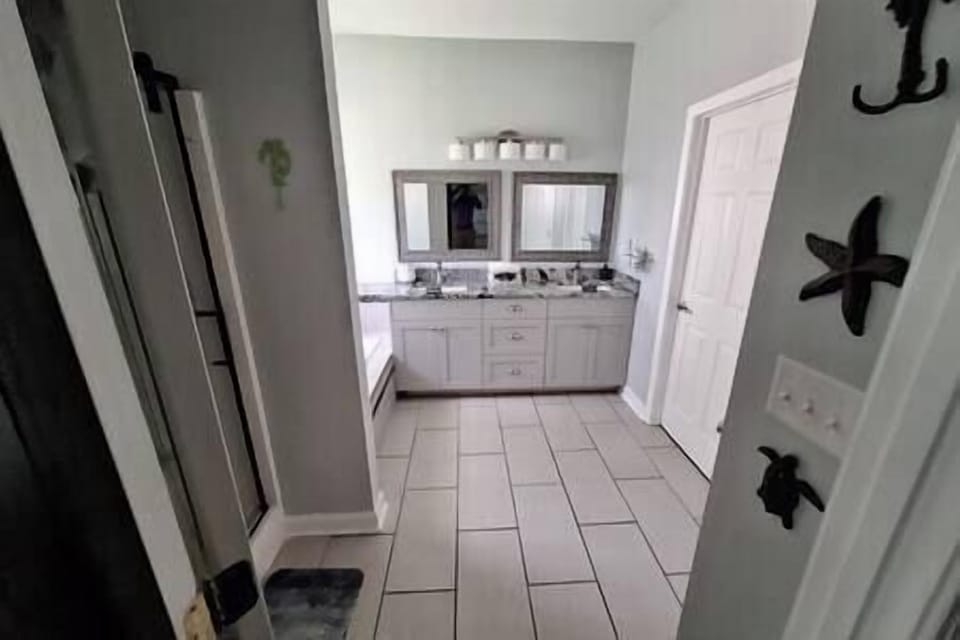 5957ed6e a3bf 4d82 aa0d 9439f0469ee1