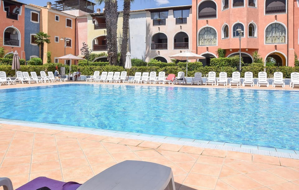 pool
