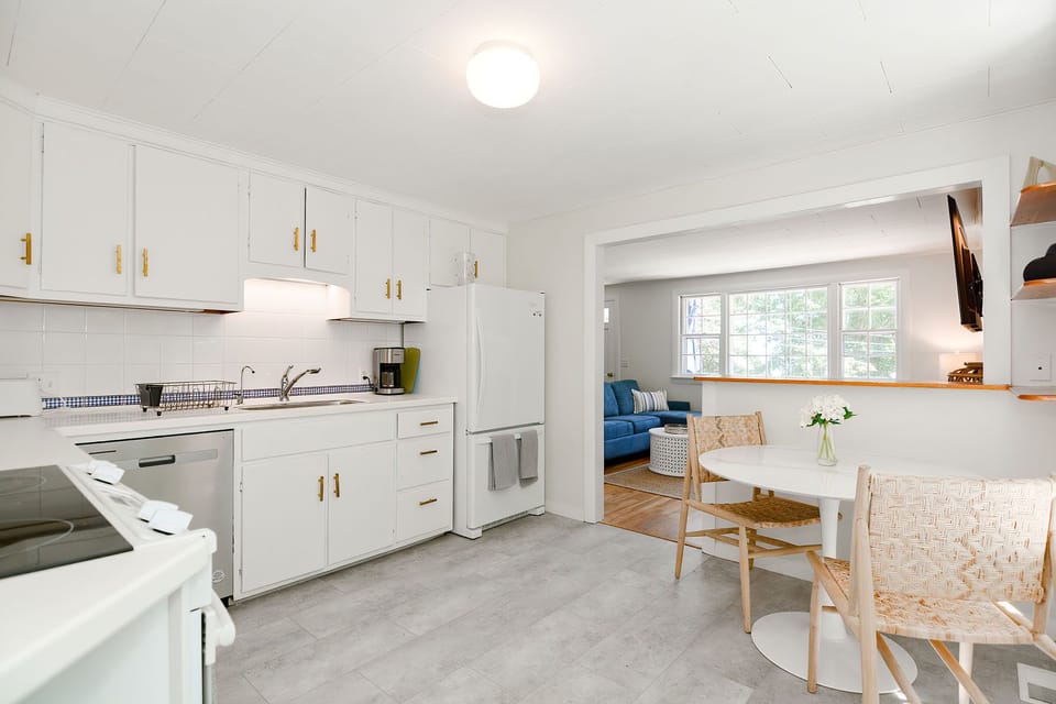 The eat-in kitchen is light and airy.