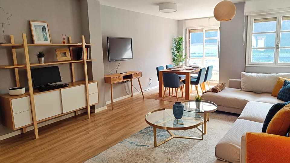 Living room (2)