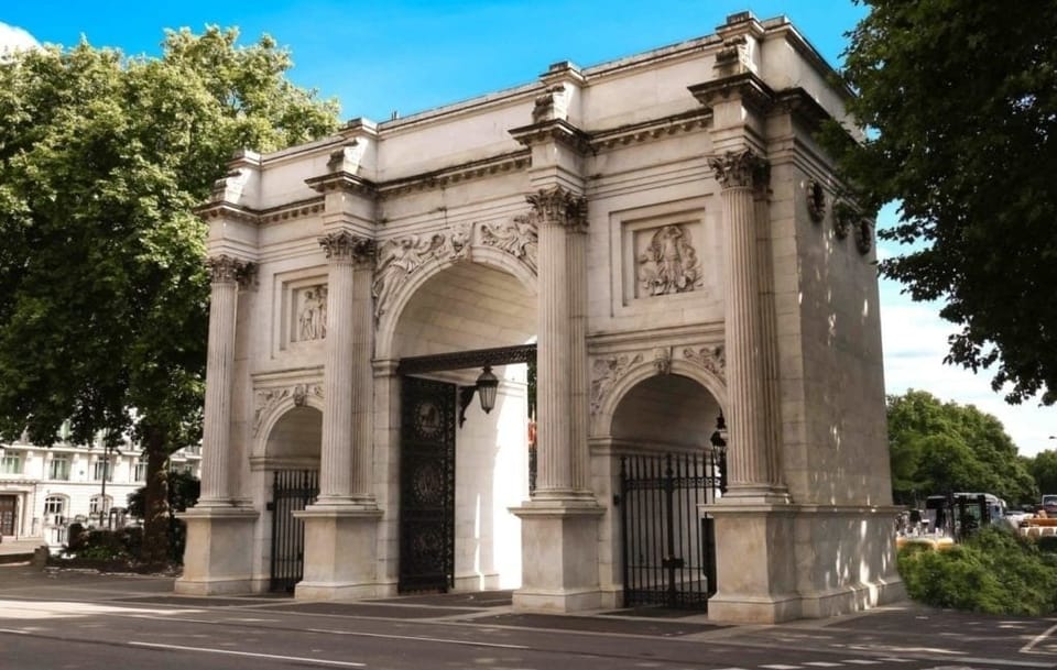 5 minutes walk to Marble Arch