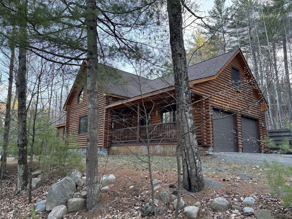 Come enjoy our cabin in Ausable Acres.