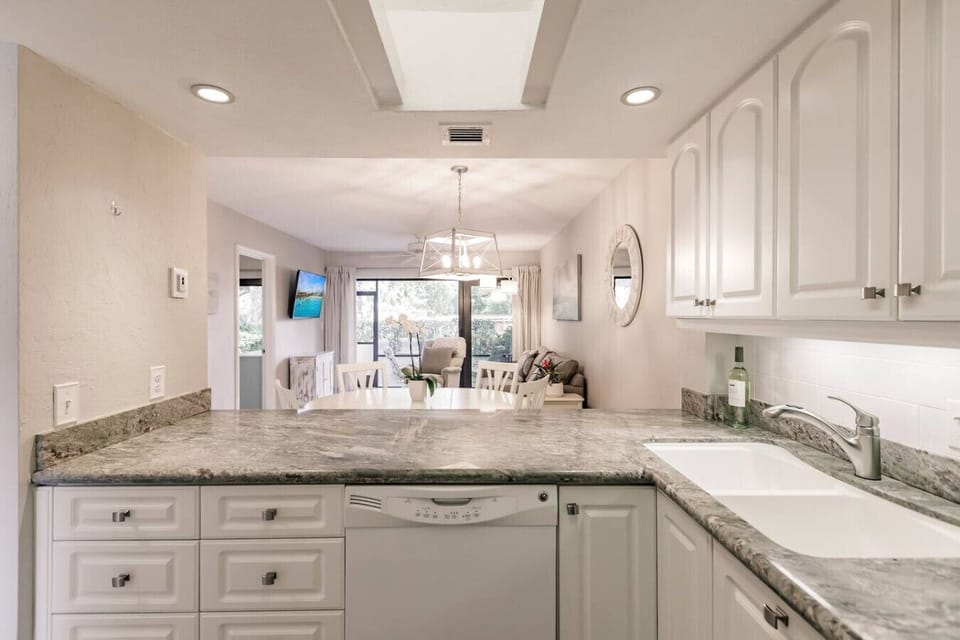 So much more space in the kitchen than other condos.