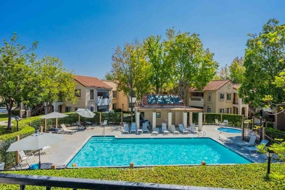 Very safe and family friendly complex