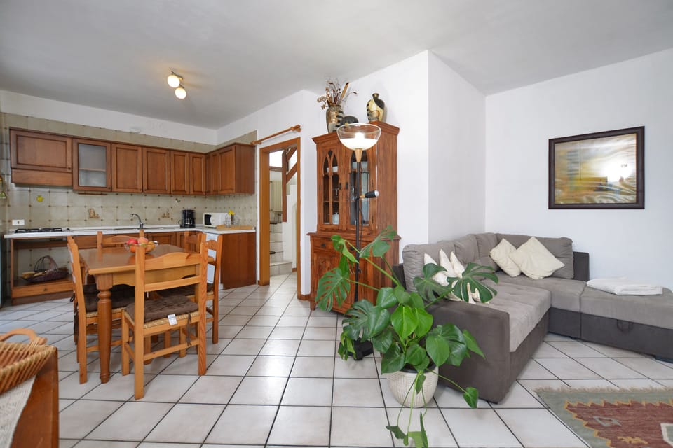 Living and dining room