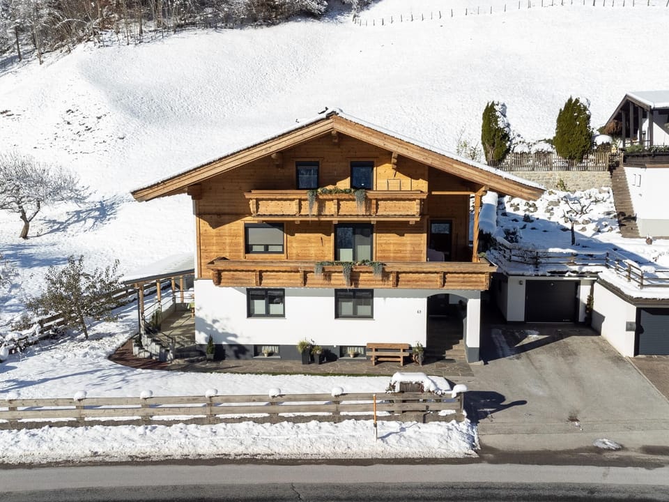 Holiday Home Exterior [winter]