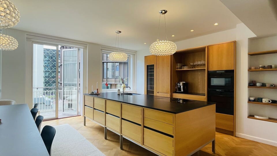 Dining Room, Kitchen